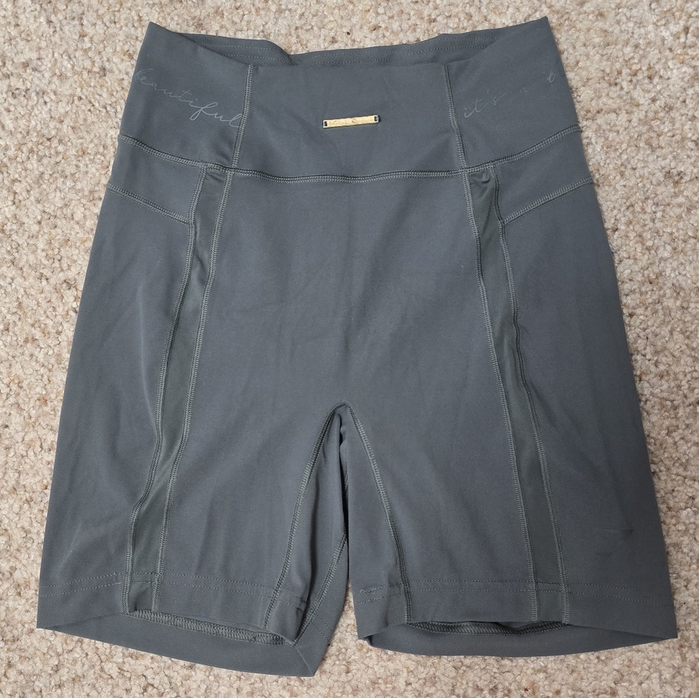 Gymshark × Whitney Simmons V3 Mesh Shorts - Eucalyptus size Small - Picture 4 of 6
